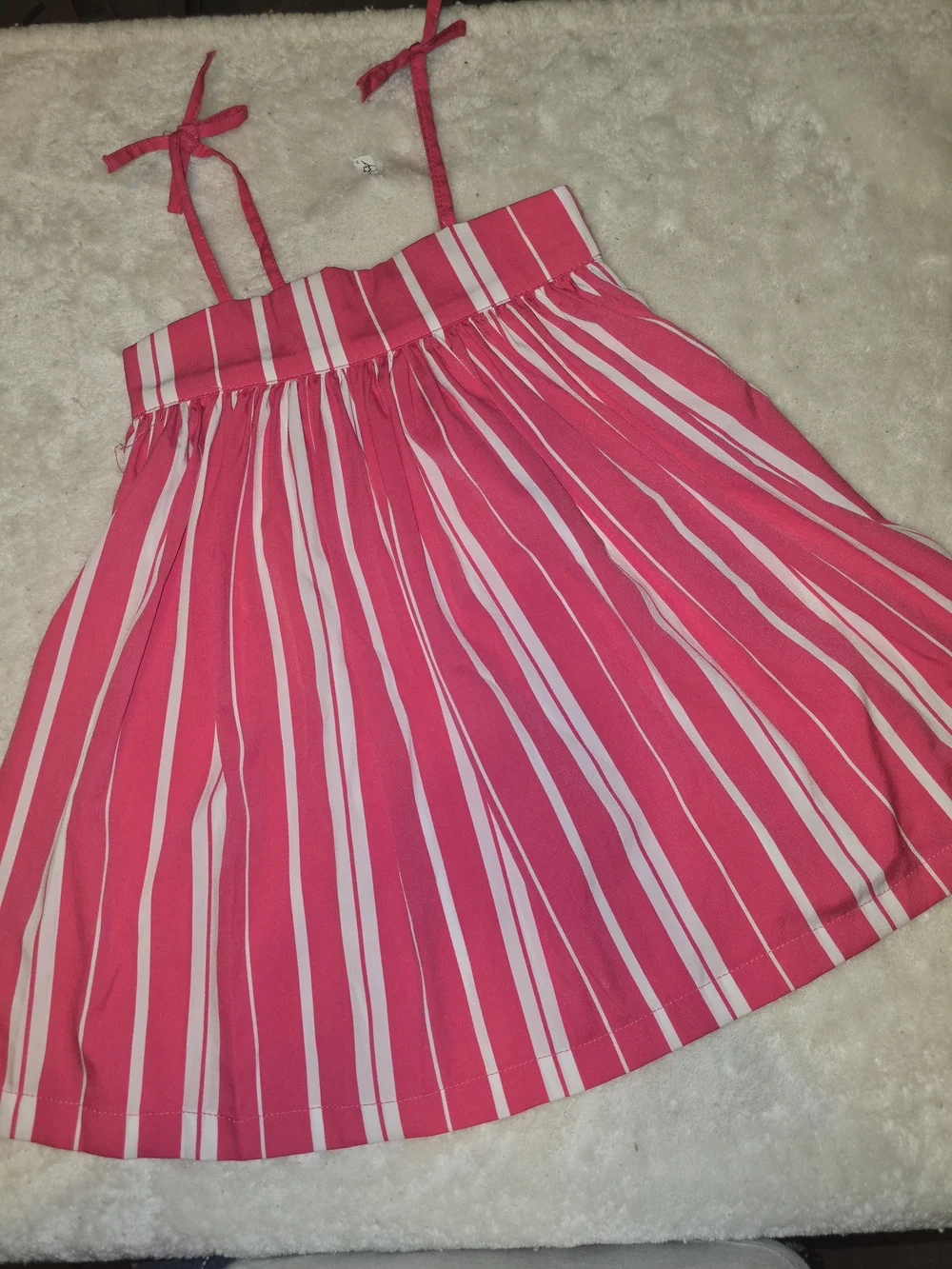 Old Navy bright pink
